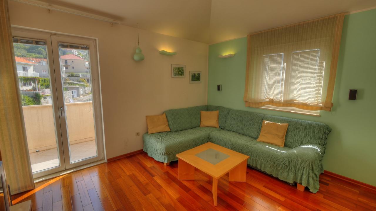 Apartment Villa Molina Mlini Exteriör bild